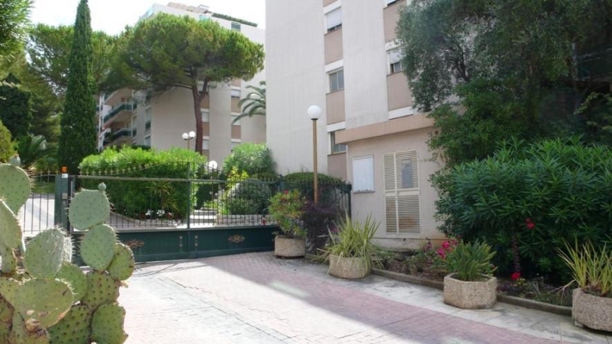 Appartement Le Saint James Ница Екстериор снимка